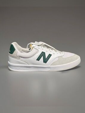 New Balance CT300 v3 Men's White Tennis Shoes Size 8D